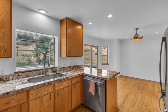 874 S WEST HOYTSVILLE RD, Hoytsville, UT 84017