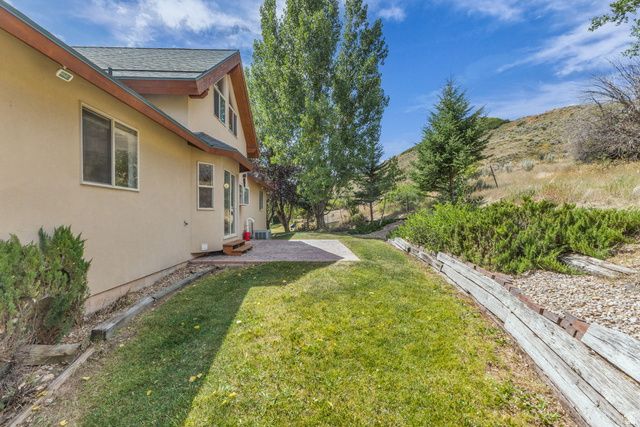 874 S WEST HOYTSVILLE RD, Hoytsville, UT 84017