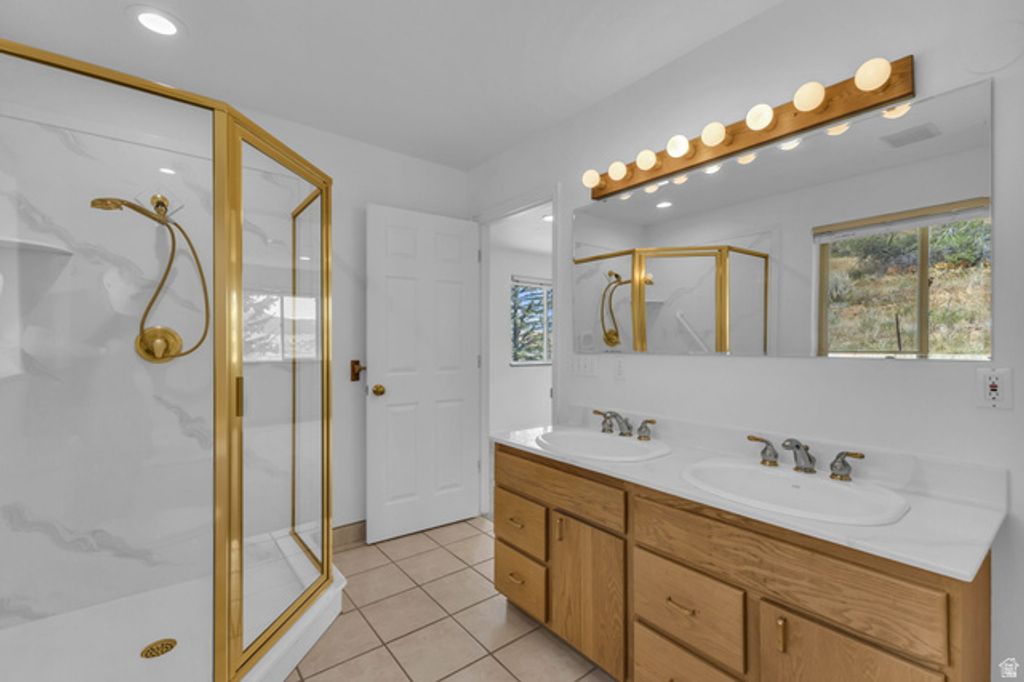 Image 19 of property listing at 874 S WEST HOYTSVILLE RD, Hoytsville, UT 84017