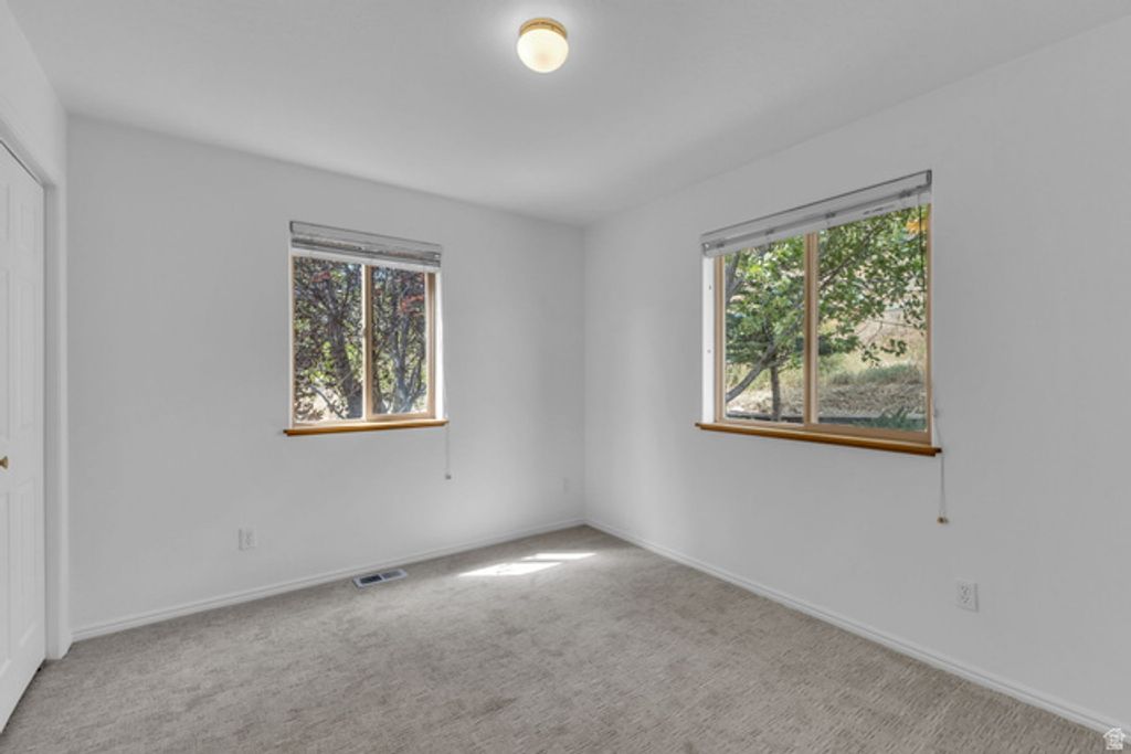 Image 22 of property listing at 874 S WEST HOYTSVILLE RD, Hoytsville, UT 84017