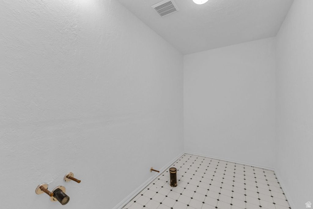 Image 32 of property listing at 874 S WEST HOYTSVILLE RD, Hoytsville, UT 84017