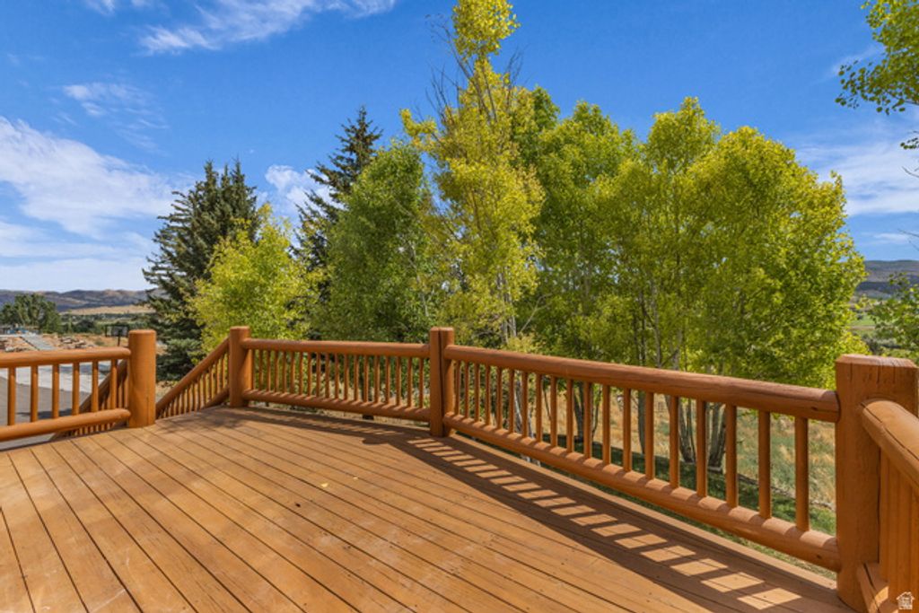 Image 36 of property listing at 874 S WEST HOYTSVILLE RD, Hoytsville, UT 84017