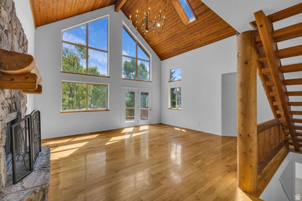 Image 6 of property listing at 874 S WEST HOYTSVILLE RD, Hoytsville, UT 84017