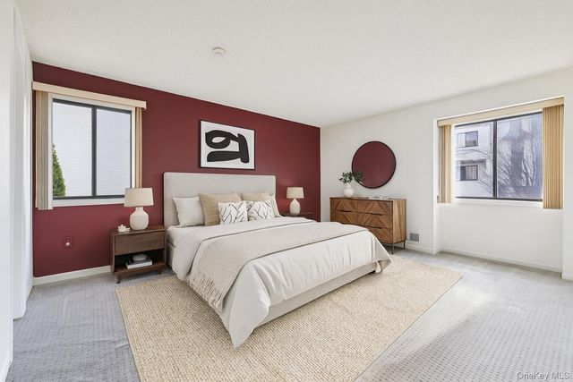 34 Chester Lane, Nanuet, NY 10954