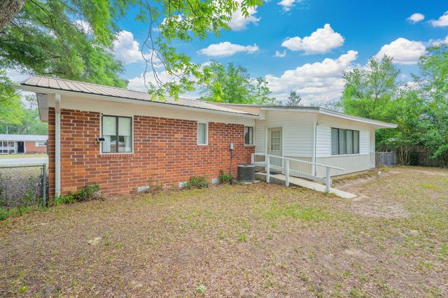 355 W First Avenue, Crestview, FL 32536