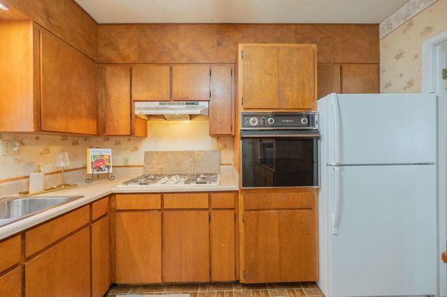 355 W First Avenue, Crestview, FL 32536