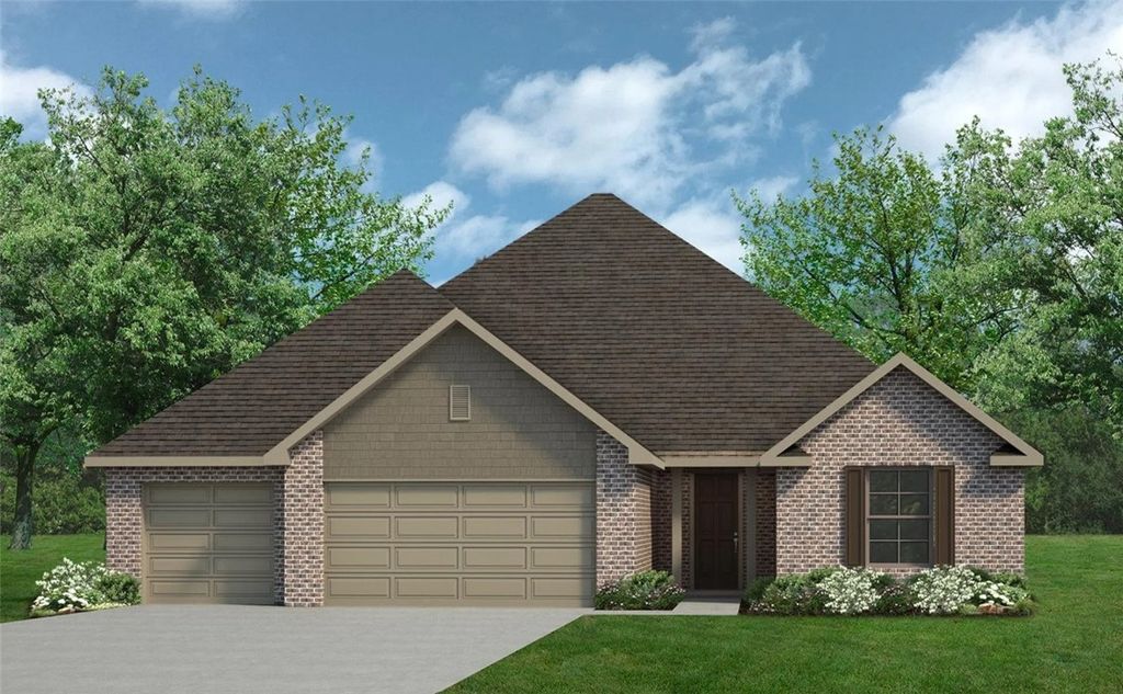 507 Goldfish Street, Lowell, AR 72745