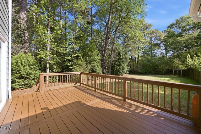 6018 Applewood Lane, Raleigh, NC 27609