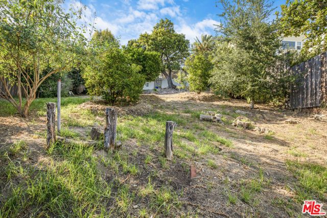 1756 Lucretia Avenue, Los Angeles, CA 90026