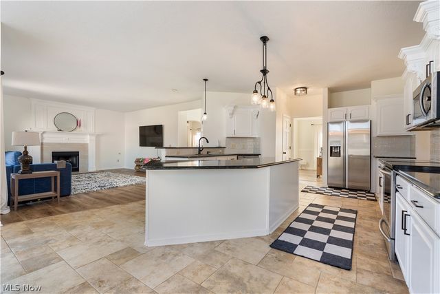 5879 Northampton Drive, Medina, OH 44256