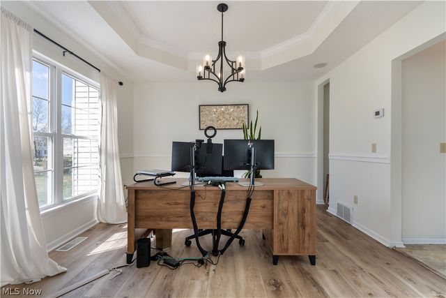 5879 Northampton Drive, Medina, OH 44256