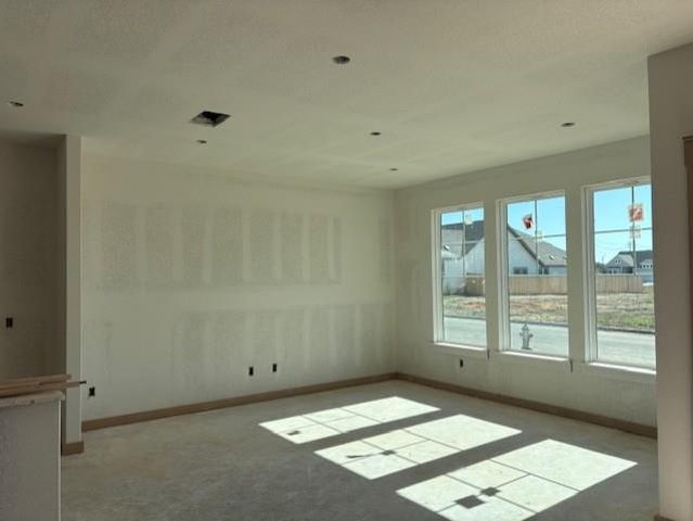 526 Ansley CT, Taylor, TX 76574