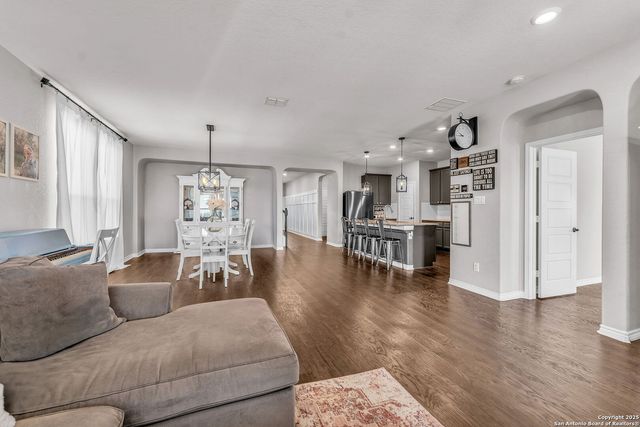 409 Landmark Stone, Cibolo, TX 78108