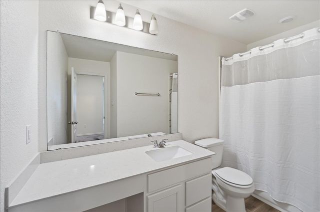 282 Crimson LN, Kyle, TX 78640