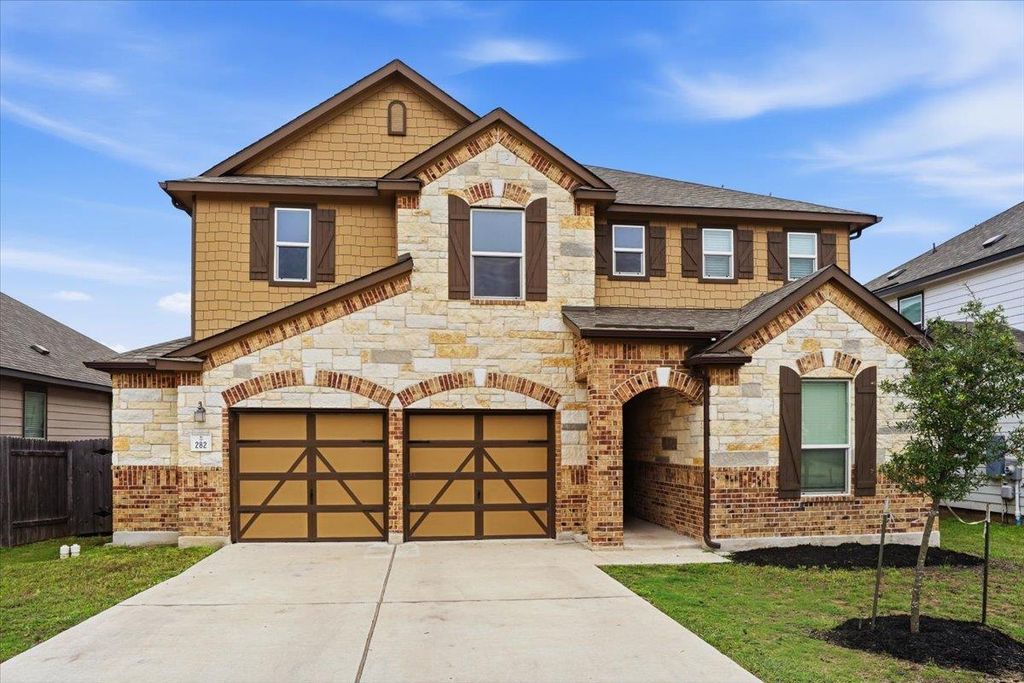 282 Crimson LN, Kyle, TX 78640