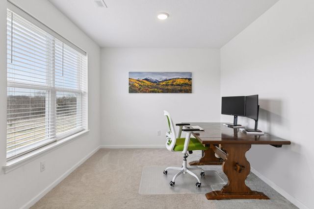 4732 Obsidian Way, Victoria, MN 55386