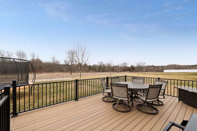 4732 Obsidian Way, Victoria, MN 55386