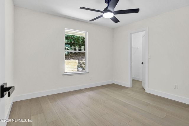 12166 HIDDEN HILLS Drive, Jacksonville, FL 32225