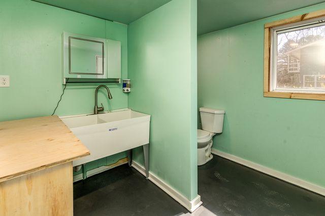 16578 N Oak Hill Lane, Mt Vernon, IL 62864