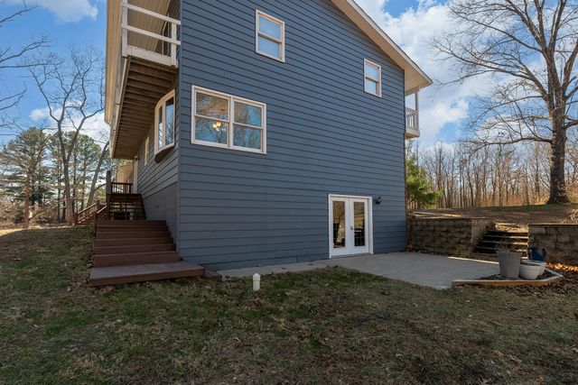 16578 N Oak Hill Lane, Mt Vernon, IL 62864