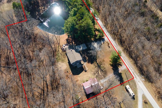 16578 N Oak Hill Lane, Mt Vernon, IL 62864