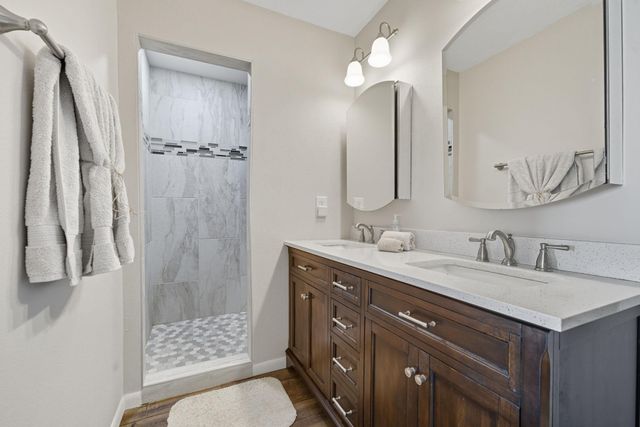 22022 Kennedy Drive, Galveston, TX 77554