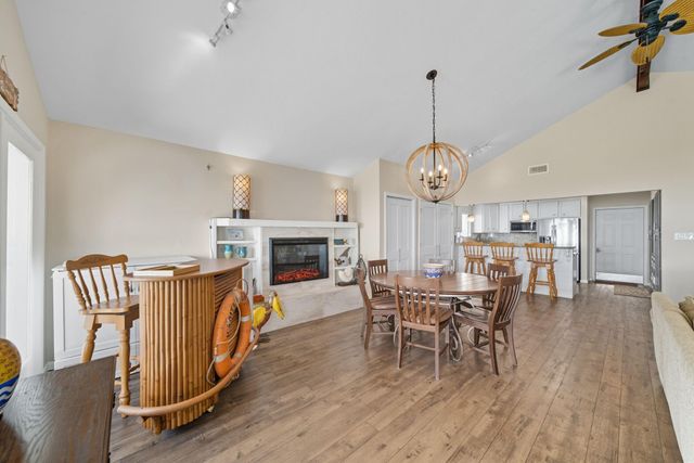 22022 Kennedy Drive, Galveston, TX 77554