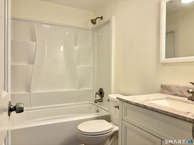 3 Meryl Court 3, Groton, CT 06340