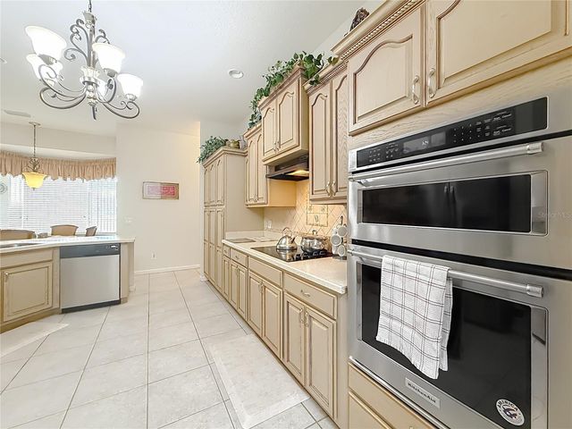 1920 NW 57TH COURT, Ocala, FL 34482