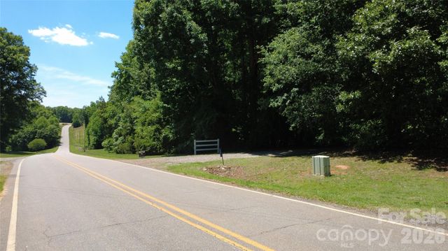 254 Beechwood Farm Road 1, Statesville, NC 28625