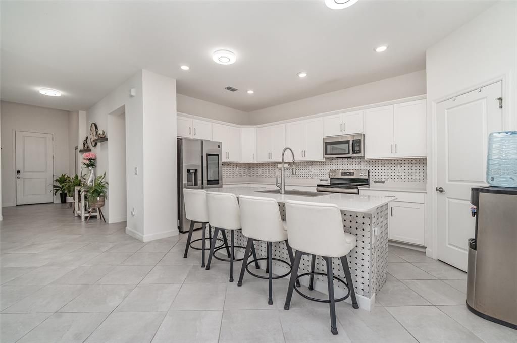 Image 10 of property listing at 24348 NICOBAR LANE, Punta Gorda, FL 33955