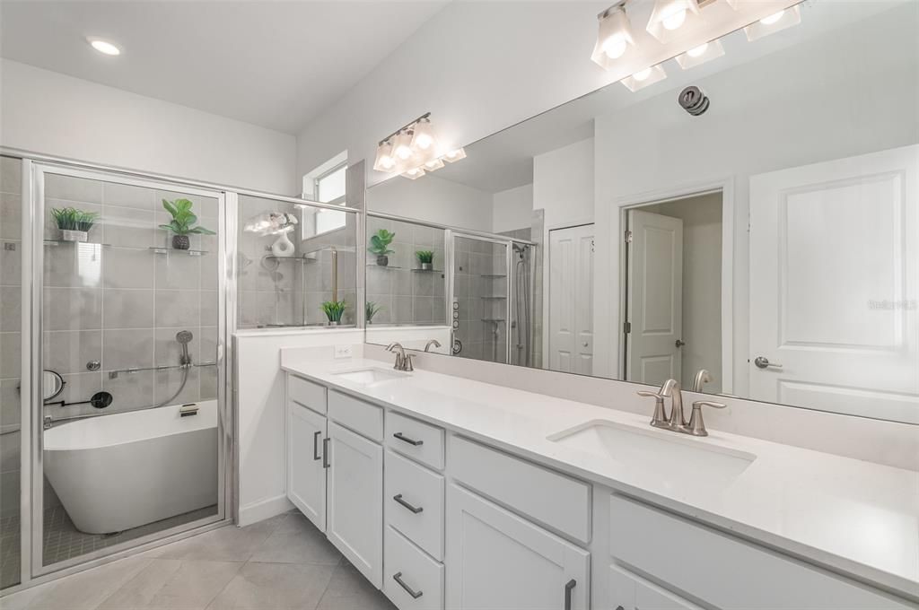Image 16 of property listing at 24348 NICOBAR LANE, Punta Gorda, FL 33955