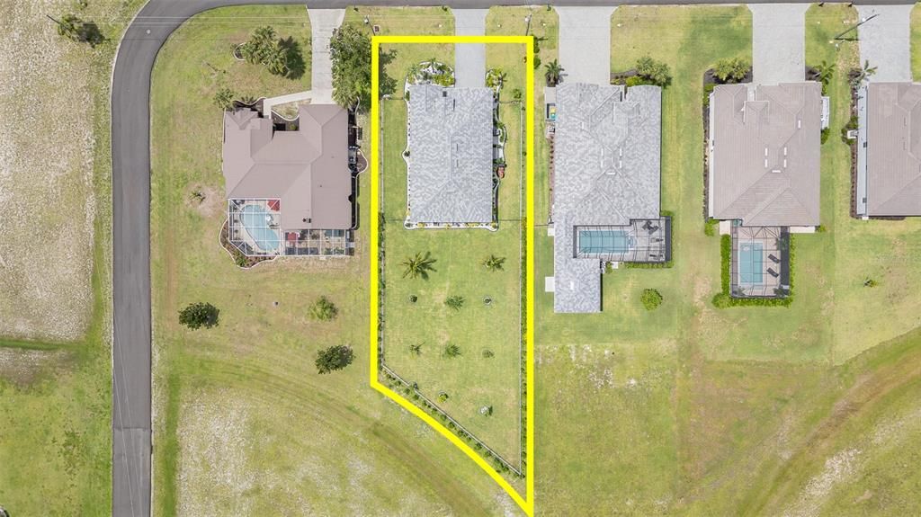 Image 29 of property listing at 24348 NICOBAR LANE, Punta Gorda, FL 33955