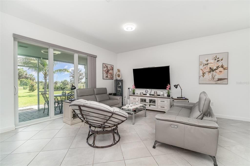 Image 7 of property listing at 24348 NICOBAR LANE, Punta Gorda, FL 33955