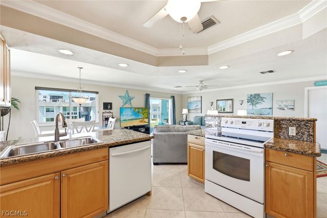 3374 N Key DR E5, North Fort Myers, FL 33903