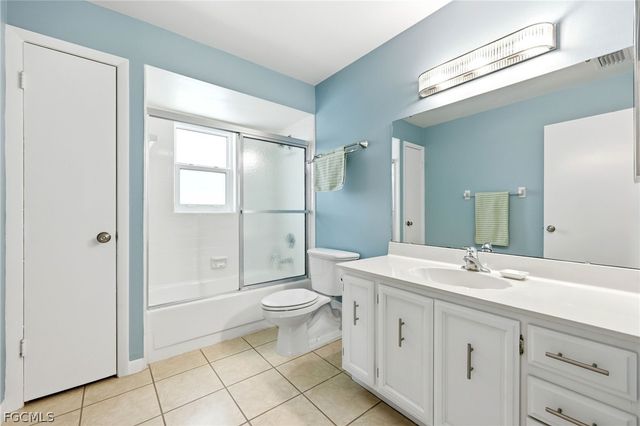 3374 N Key DR E5, North Fort Myers, FL 33903