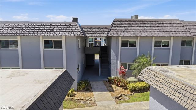 3374 N Key DR E5, North Fort Myers, FL 33903