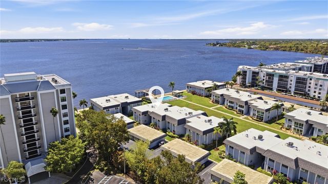 3374 N Key DR E5, North Fort Myers, FL 33903