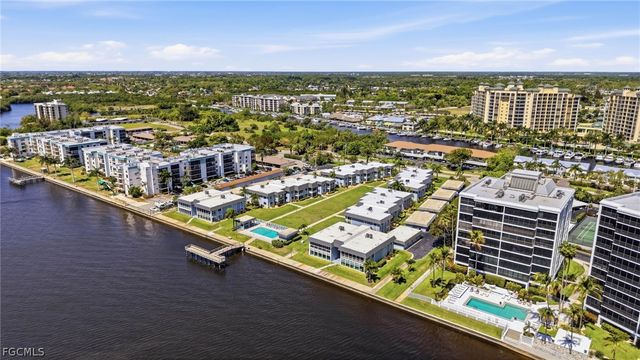 3374 N Key DR E5, North Fort Myers, FL 33903