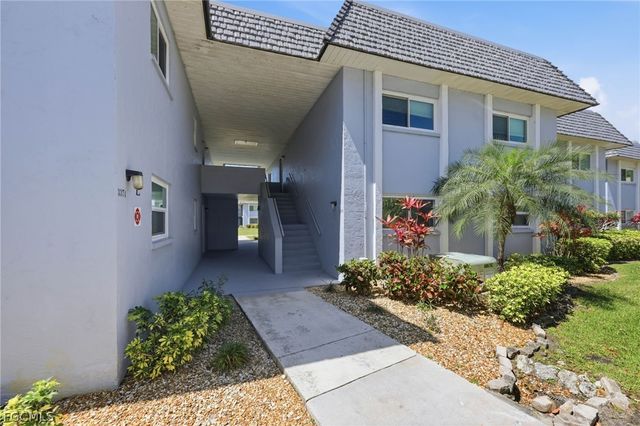 3374 N Key DR E5, North Fort Myers, FL 33903