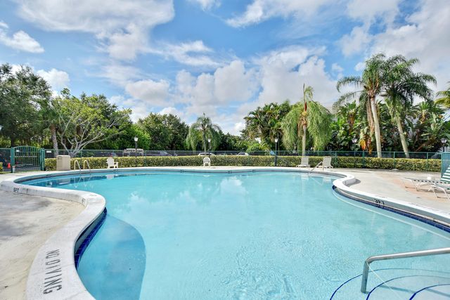 167 Cypress Point Drive, Palm Beach Gardens, FL 33418