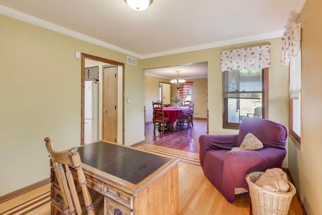 Address unavailable.