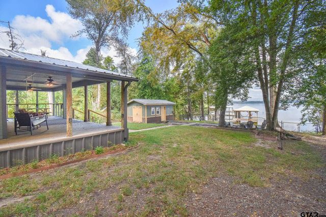 21171 Sand Jack Rd, Larue, TX 75770