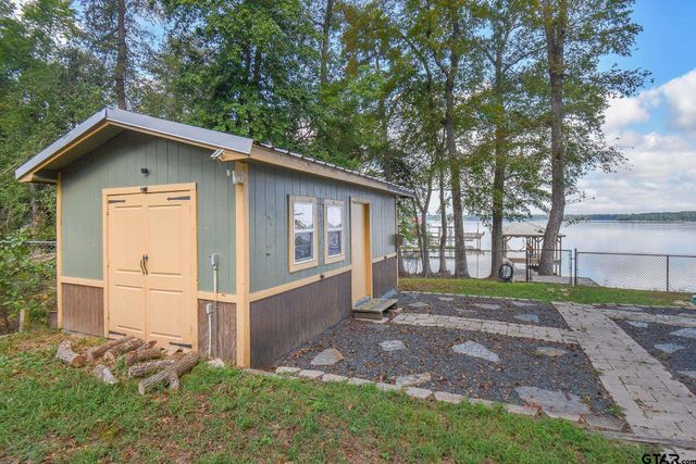 21171 Sand Jack Rd, Larue, TX 75770