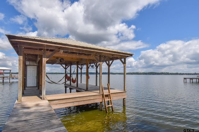 21171 Sand Jack Rd, Larue, TX 75770