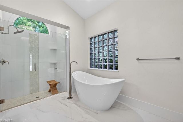 7657 Ponte Verde WAY, Naples, FL 34109