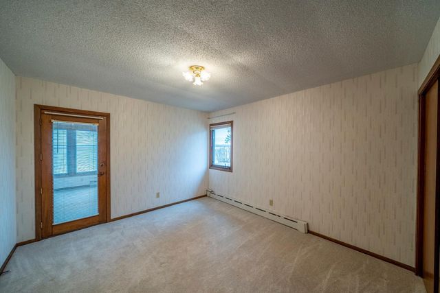 614 S Shore Drive, Detroit Lakes, MN 56501