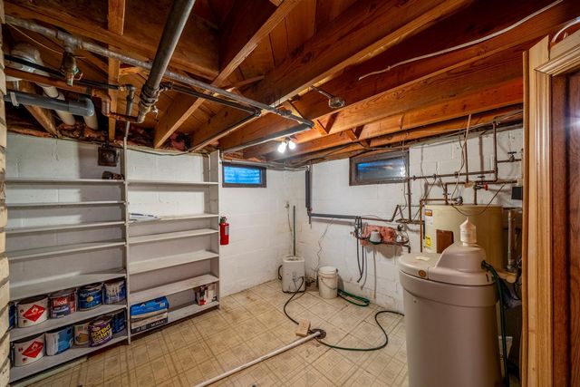 614 S Shore Drive, Detroit Lakes, MN 56501