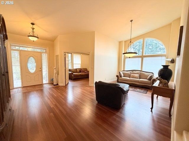 255 ASTRO Dr, Kelso, WA 98626