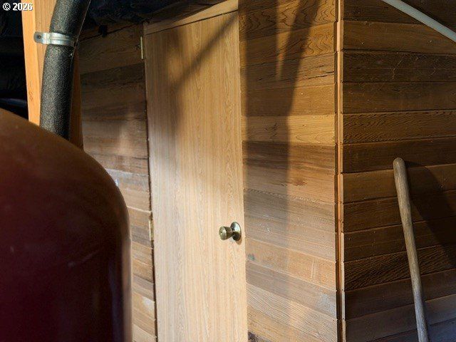 255 ASTRO Dr, Kelso, WA 98626